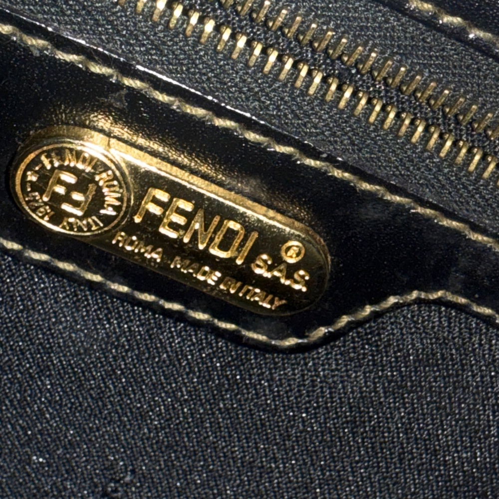 Authentic Fendi Roma Shoulder/Crossbody Bag - Picture 14 of 17